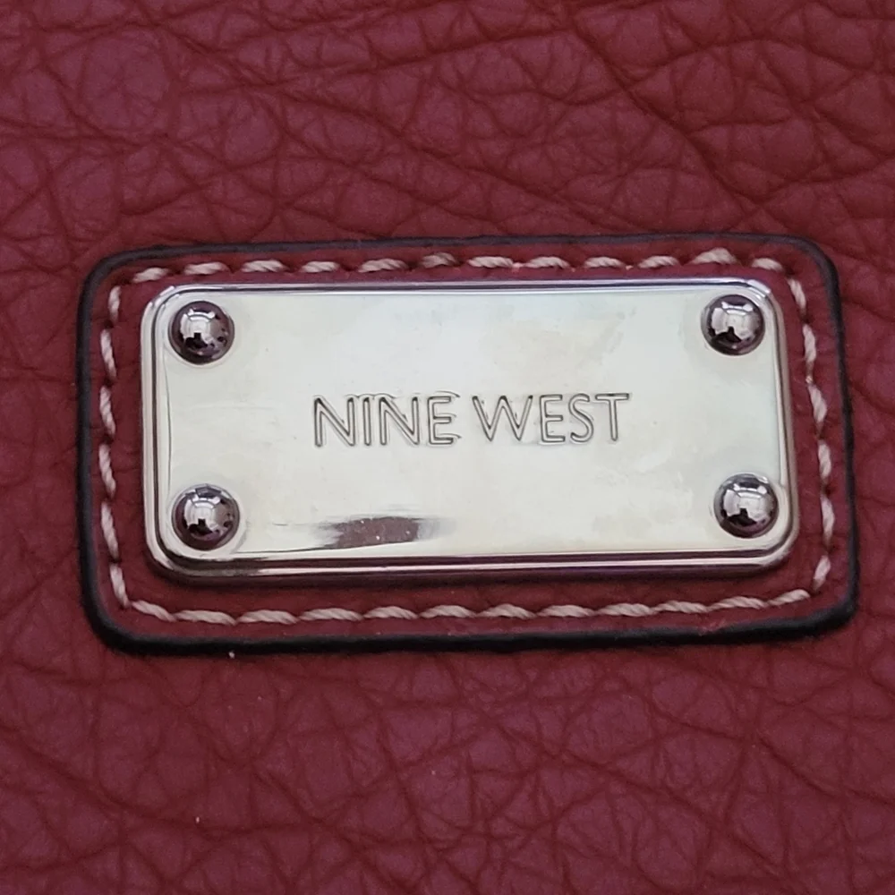 Nine West lenght height